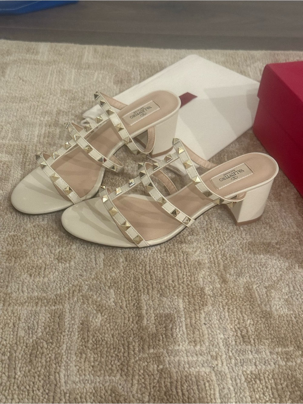 Valentino Garavani 60mm rockstud